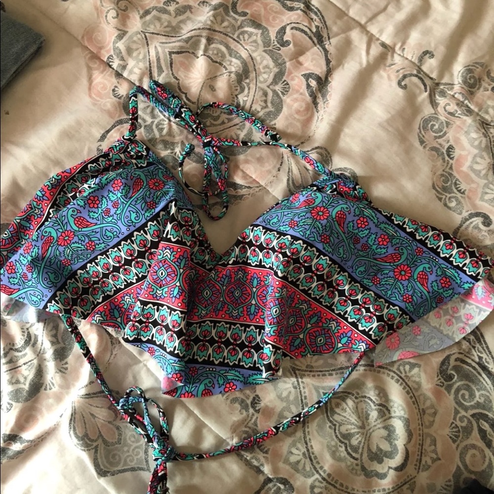 Bikini top for altard state